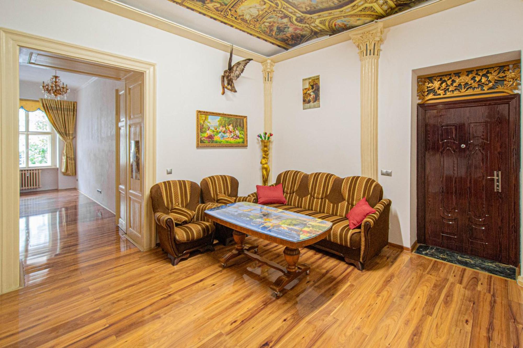 Appartamento The Grand Royal 3Bdr Heart Of Old Town Praga Esterno foto